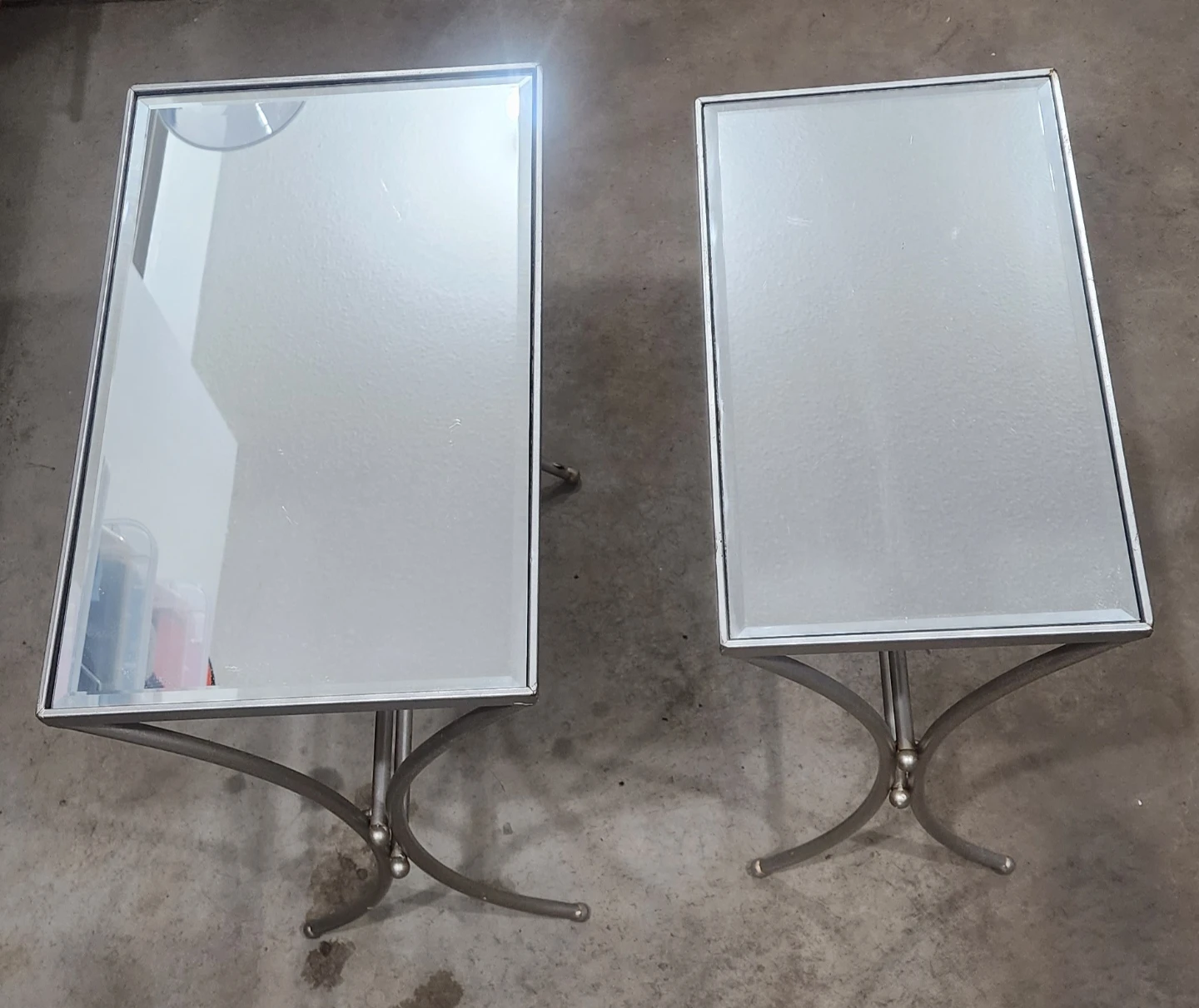 Set of 2 Mirrored Accent Tables - photo 2