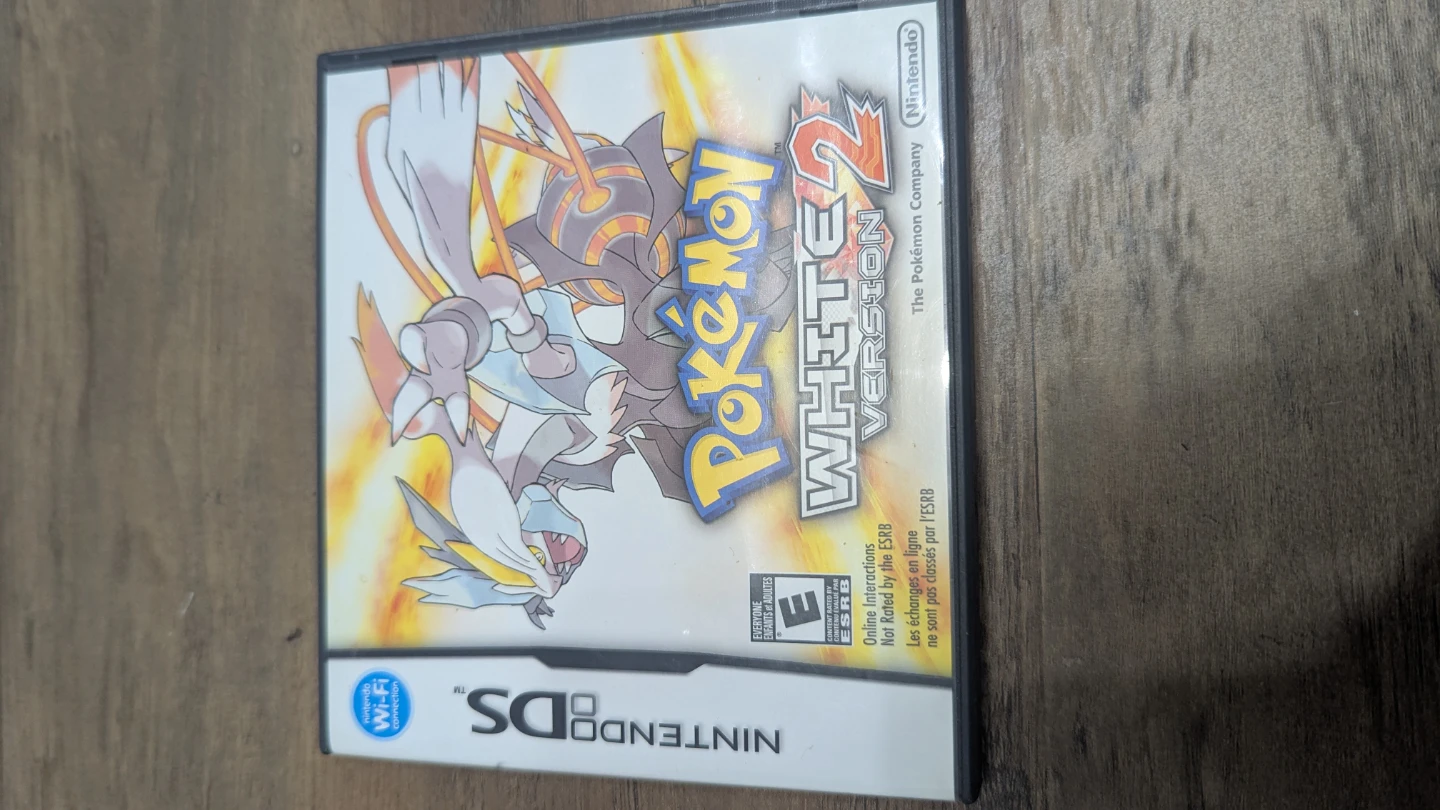 Nintendo DS Pokemon White 2 CIB