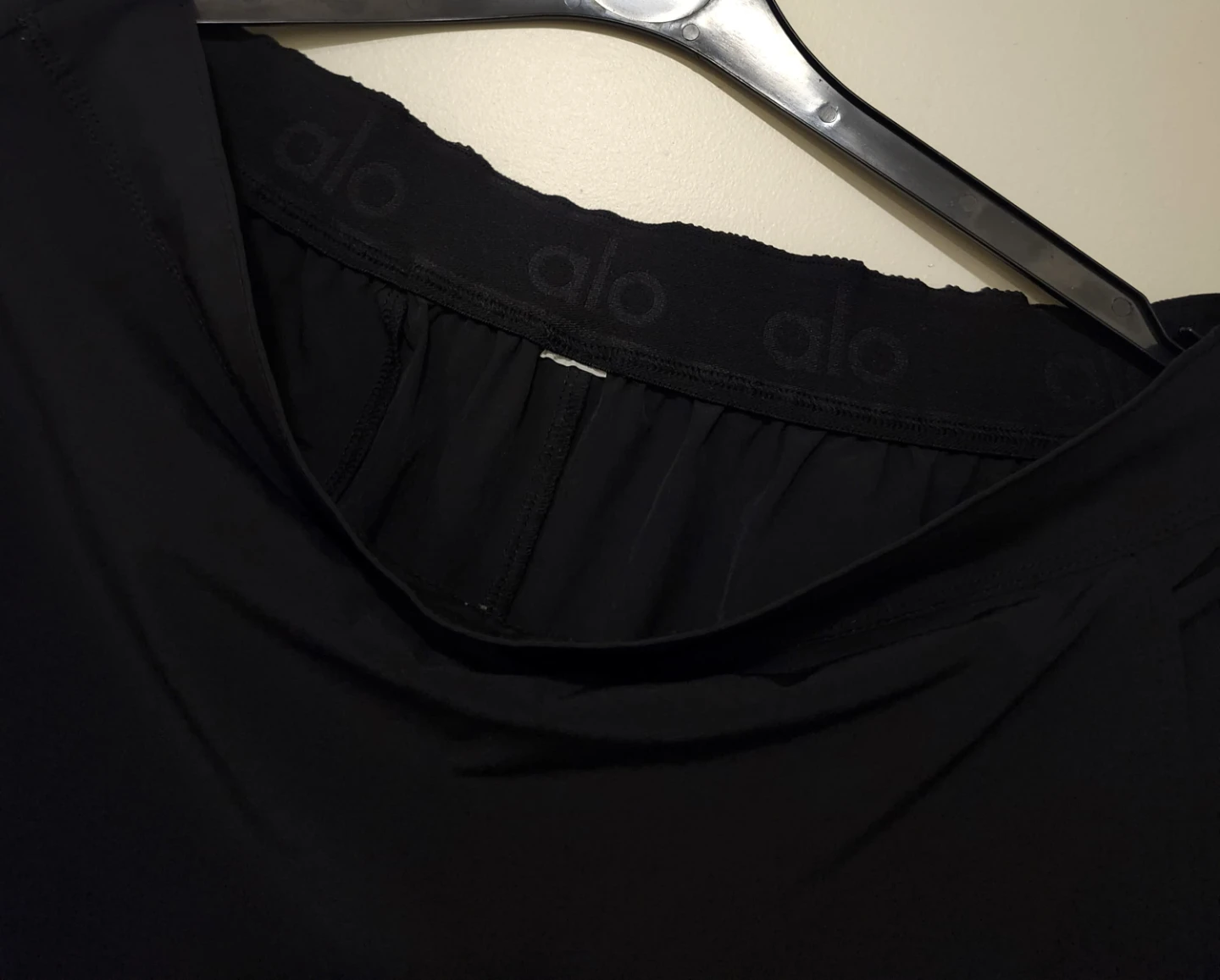 Alo Yoga Black Pleated Skort - photo 3