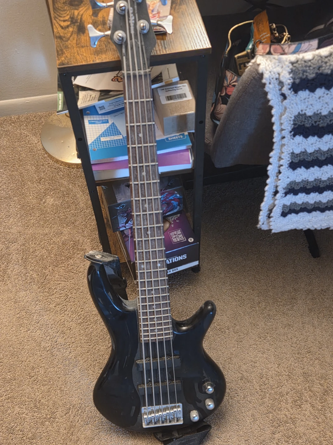 Bass Guitars and Amp - photo 3