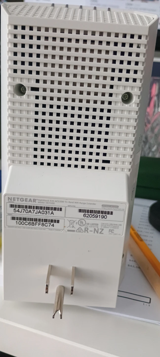 Wifi Extender Netgear EX7500 - photo 2