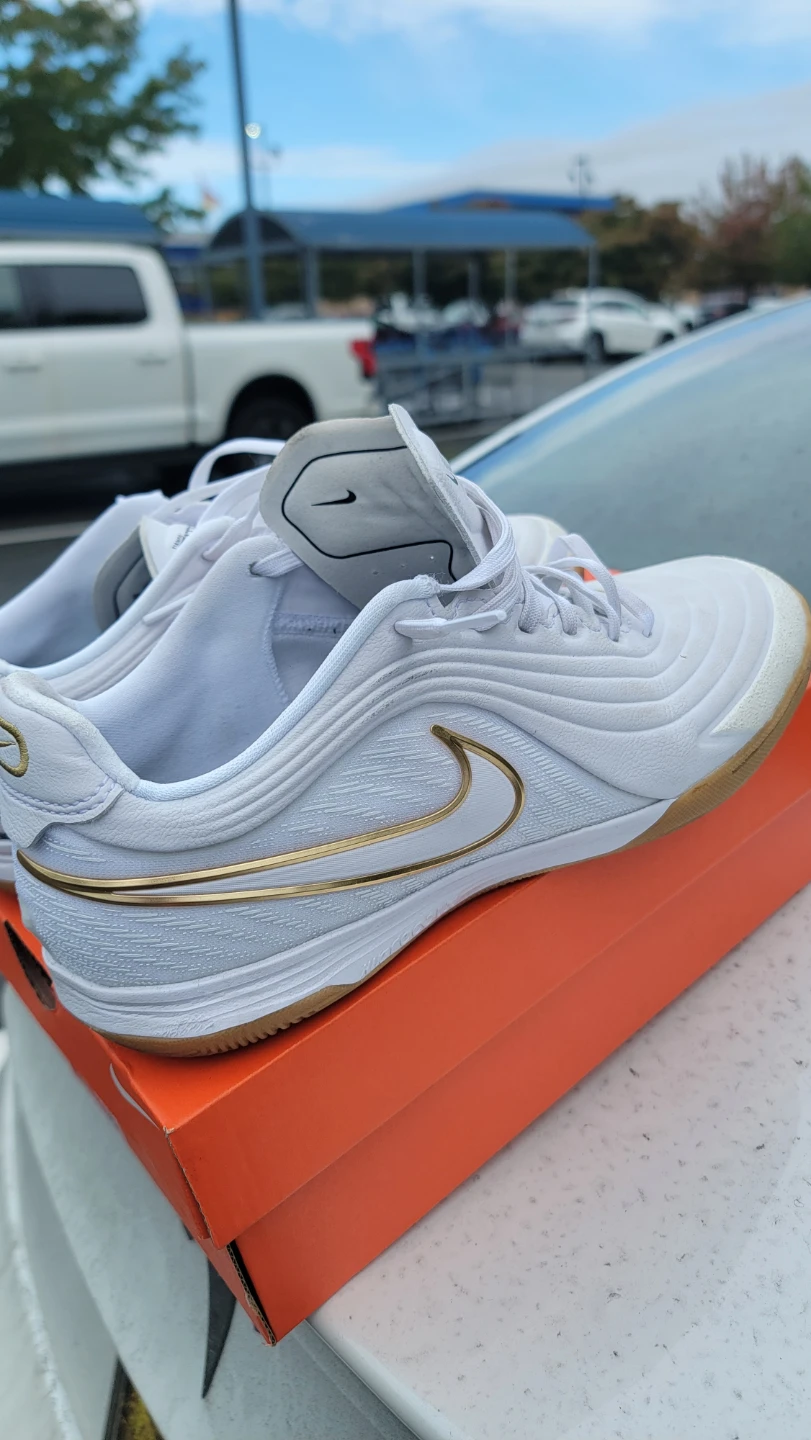 Nike Tiempo Reactgato IC White/Gold Soccer Shoes