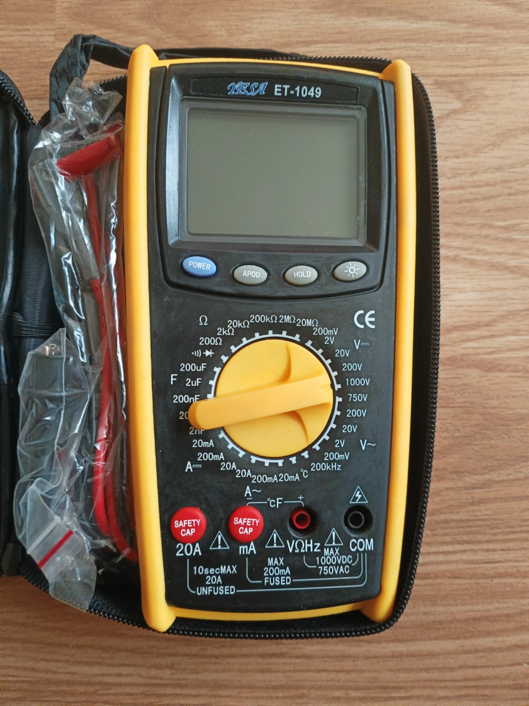 YESA ET-1049 Digital Multimeter - photo 3