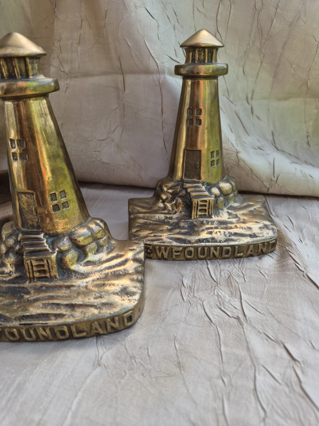 Vintage Solid Brass Pair of Newfoundland Lighthouse Book Ends - photo 3