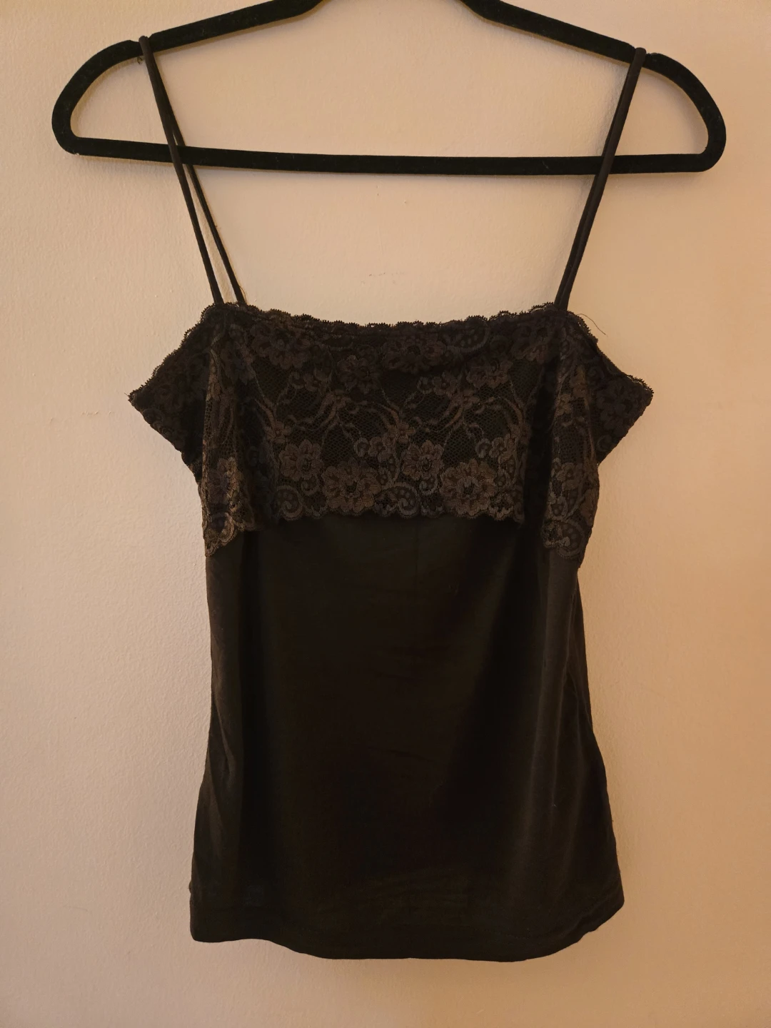 Perisian style  Camisole with Lace Trim - photo 5