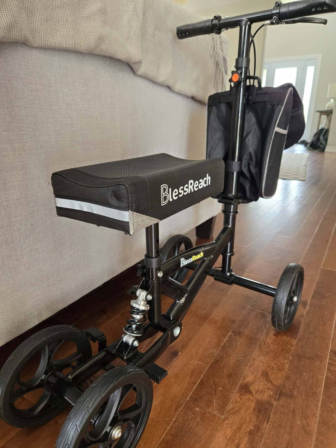 BlessReach Steerable Knee Walker Deluxe - photo 3