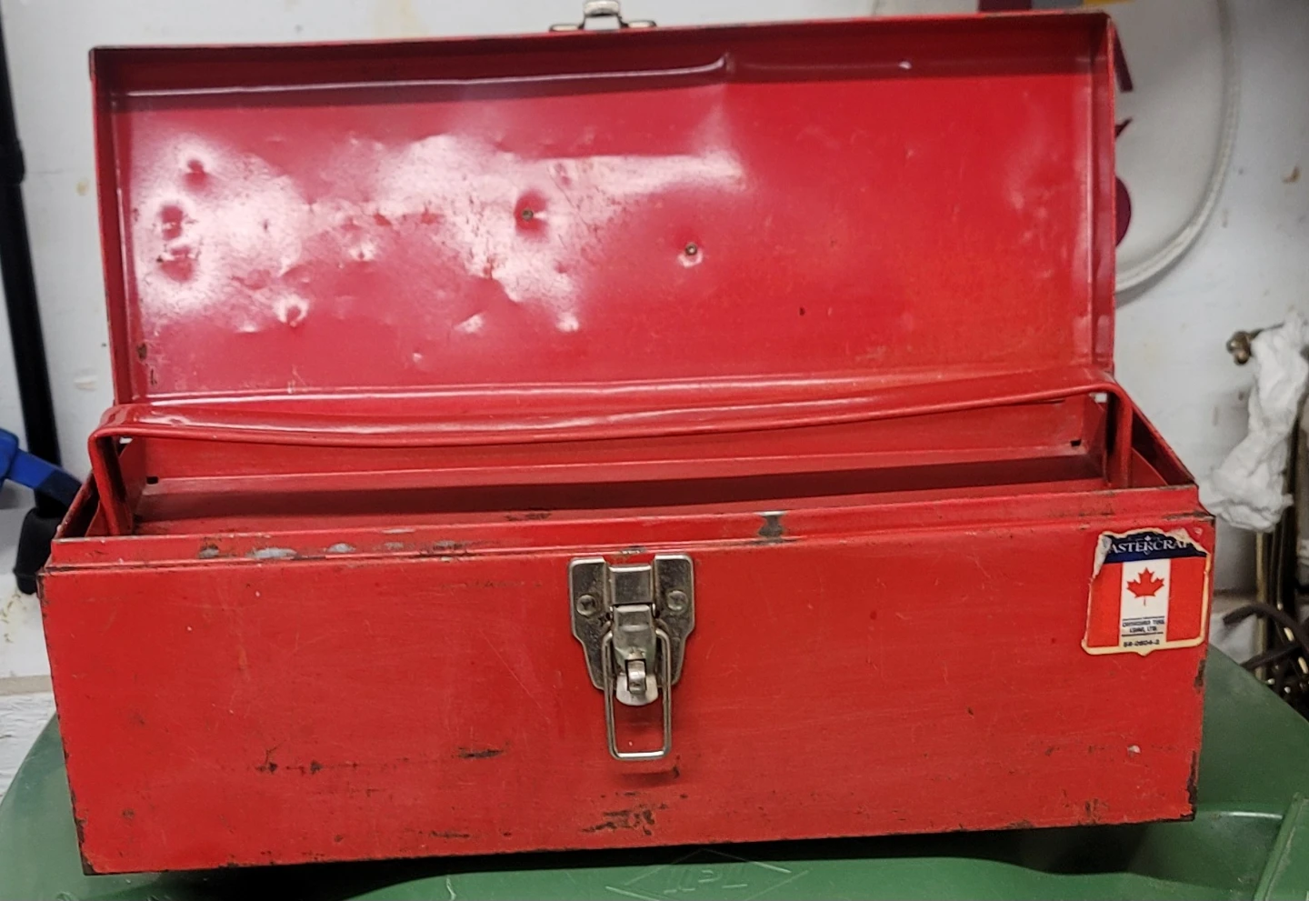 Mastercraft Red Metal Toolbox - photo 2