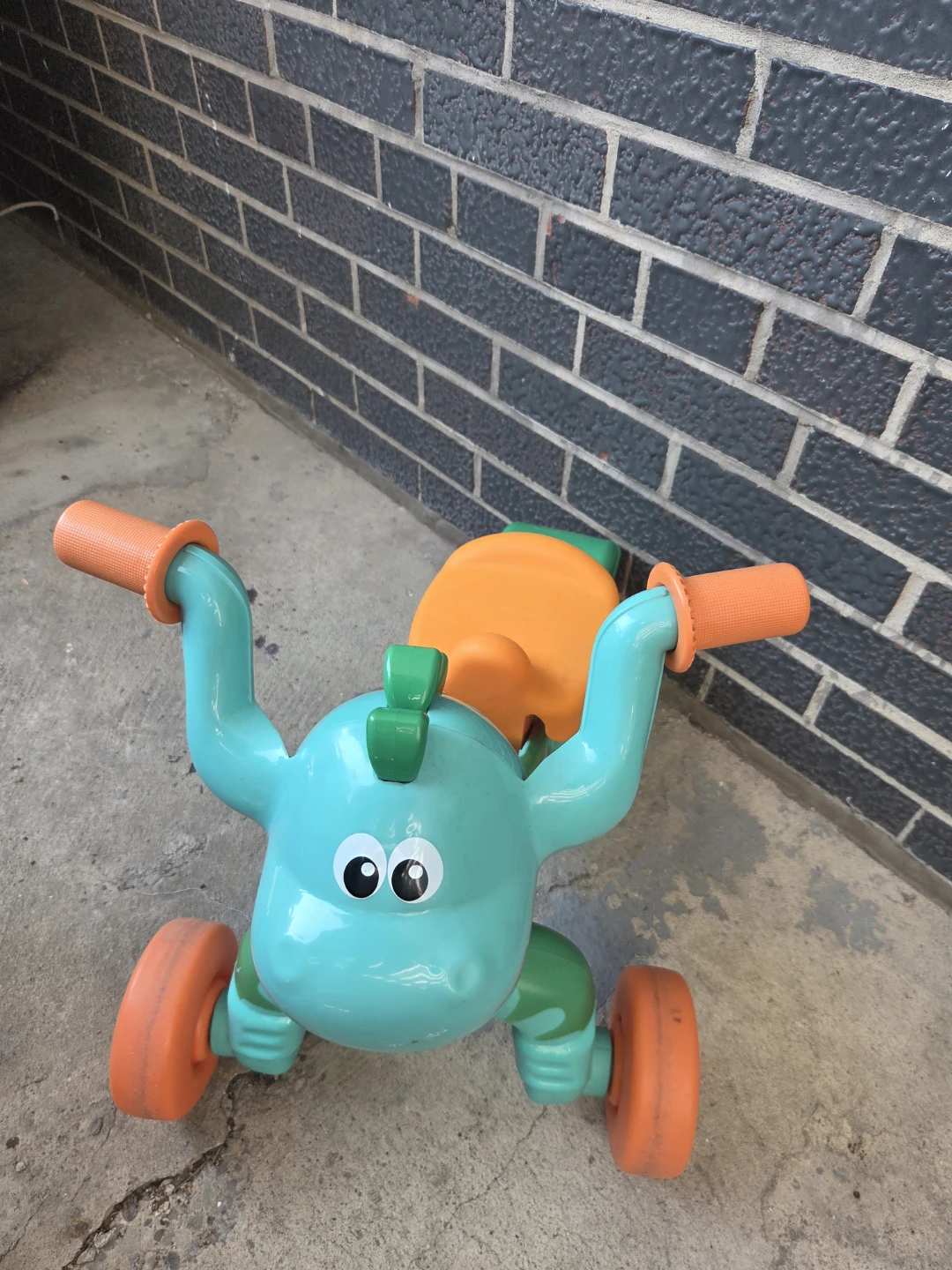 Little Tikes Go & Grow Dino Ride-On Trike - photo 3