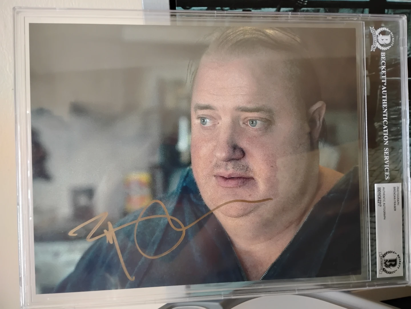 Brendan Fraser The Whale signed 8x10 BECKETT ENCAPSULATED