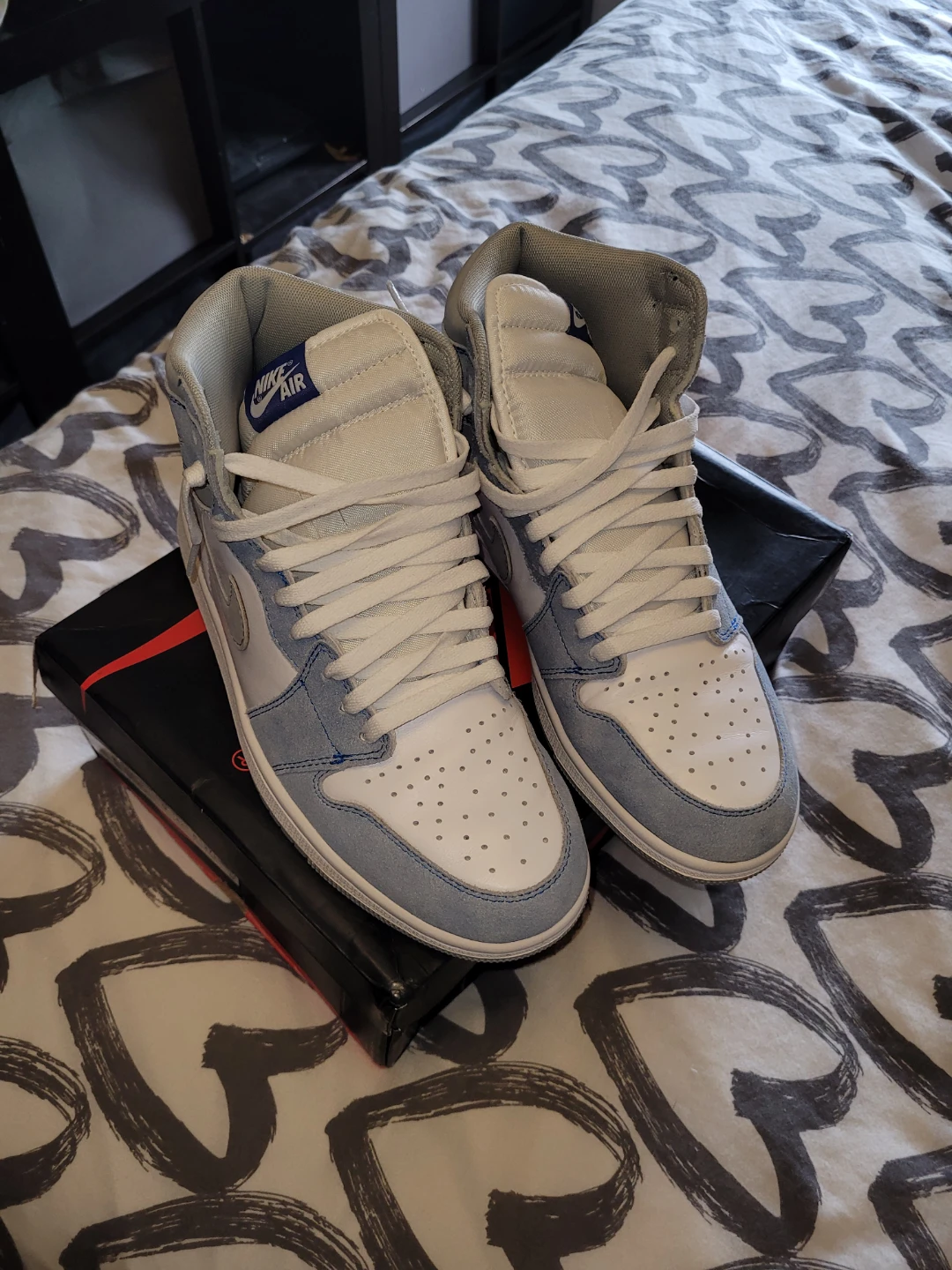 Jordan 1 size 9