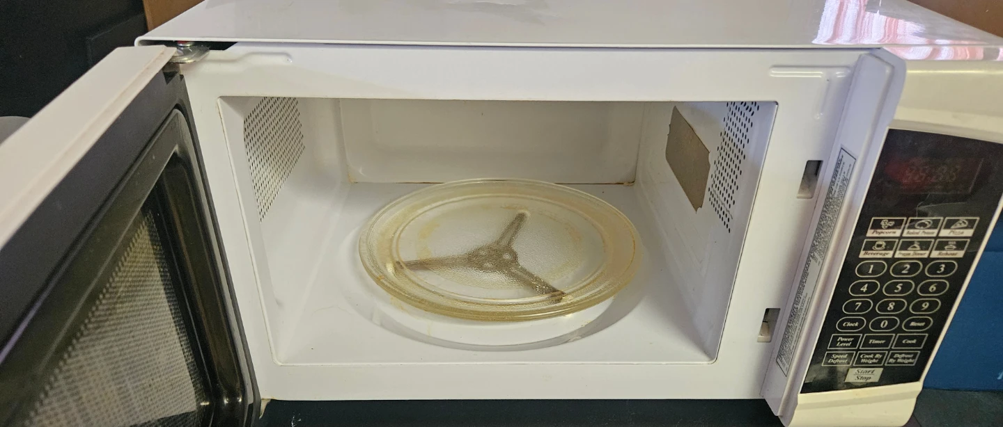 Danby Microwave - photo 2
