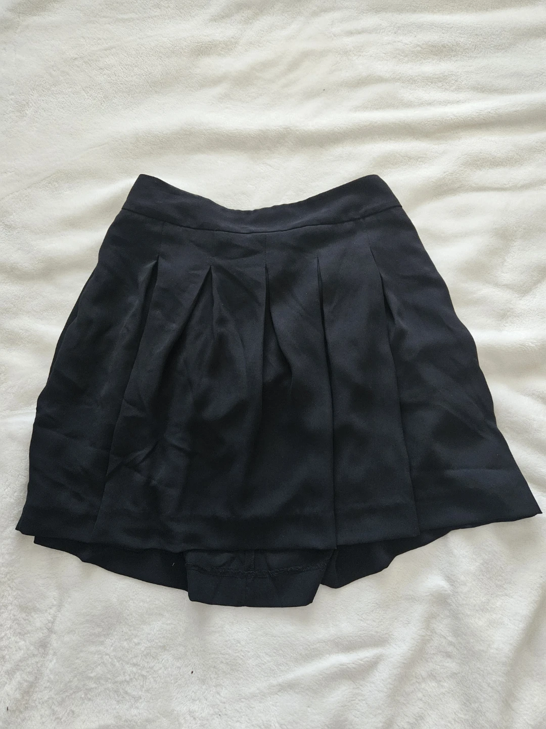 Banana Republic Black Pleated Skirt Size 0P