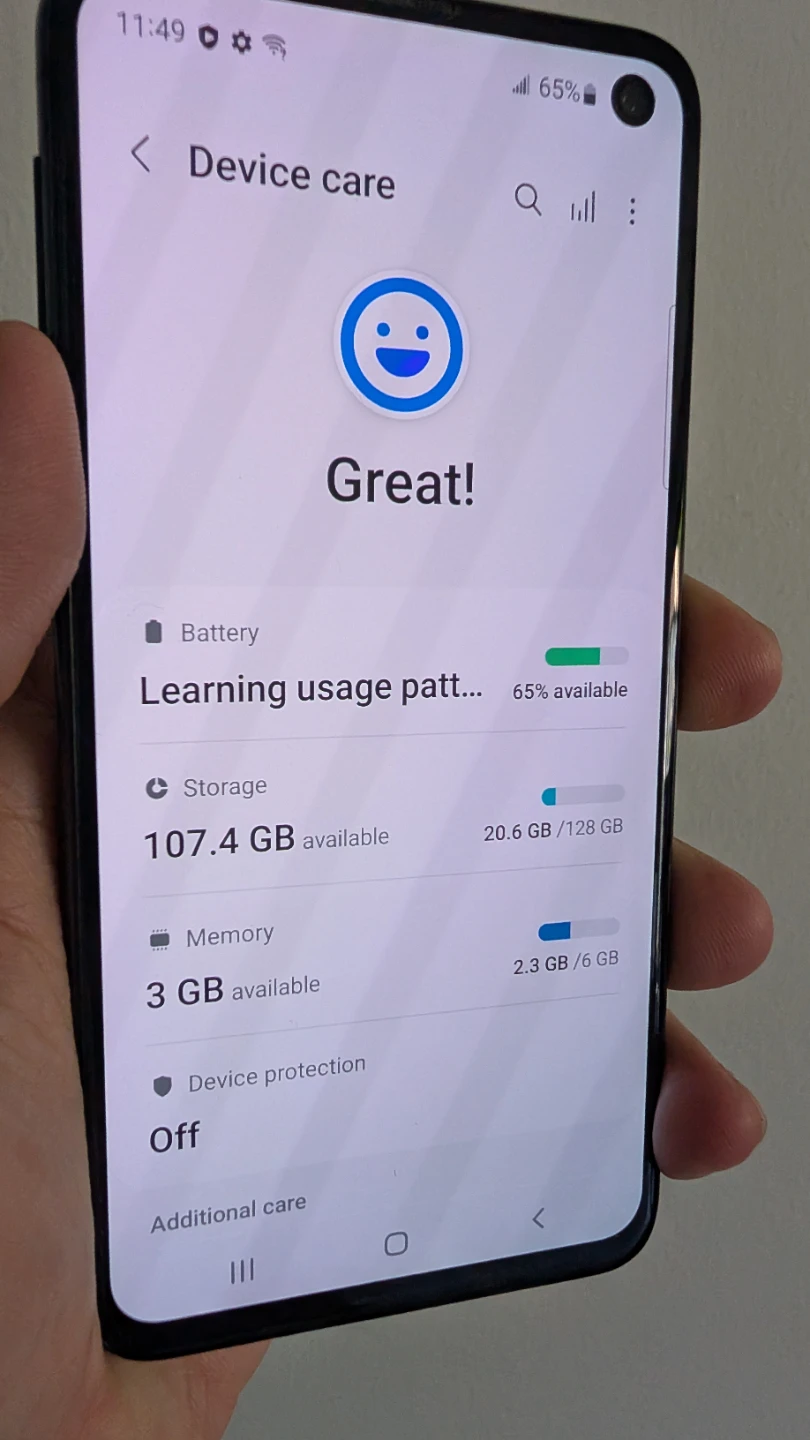 Samsung Galaxy S10e - Unlocked. - photo 2