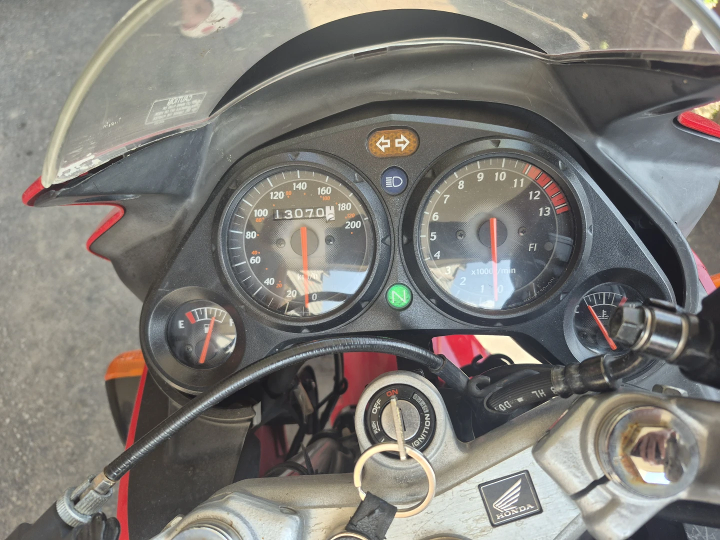 Red Honda CBR 125R Motorcycle 2007 - photo 5