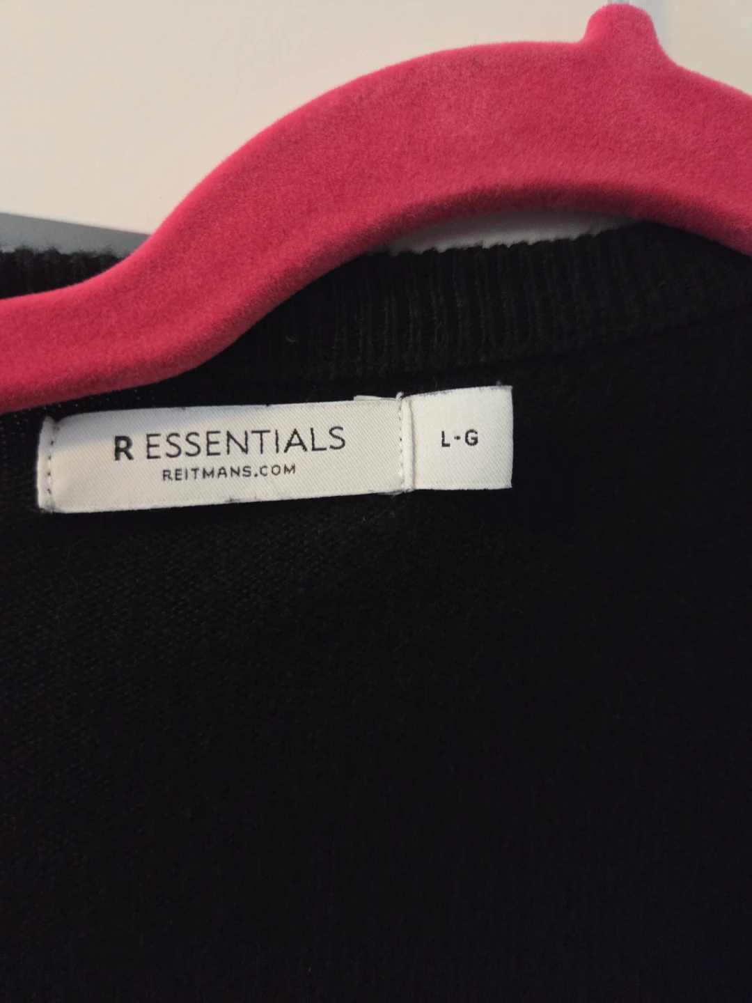 R Essentials Black Cardigan - photo 2