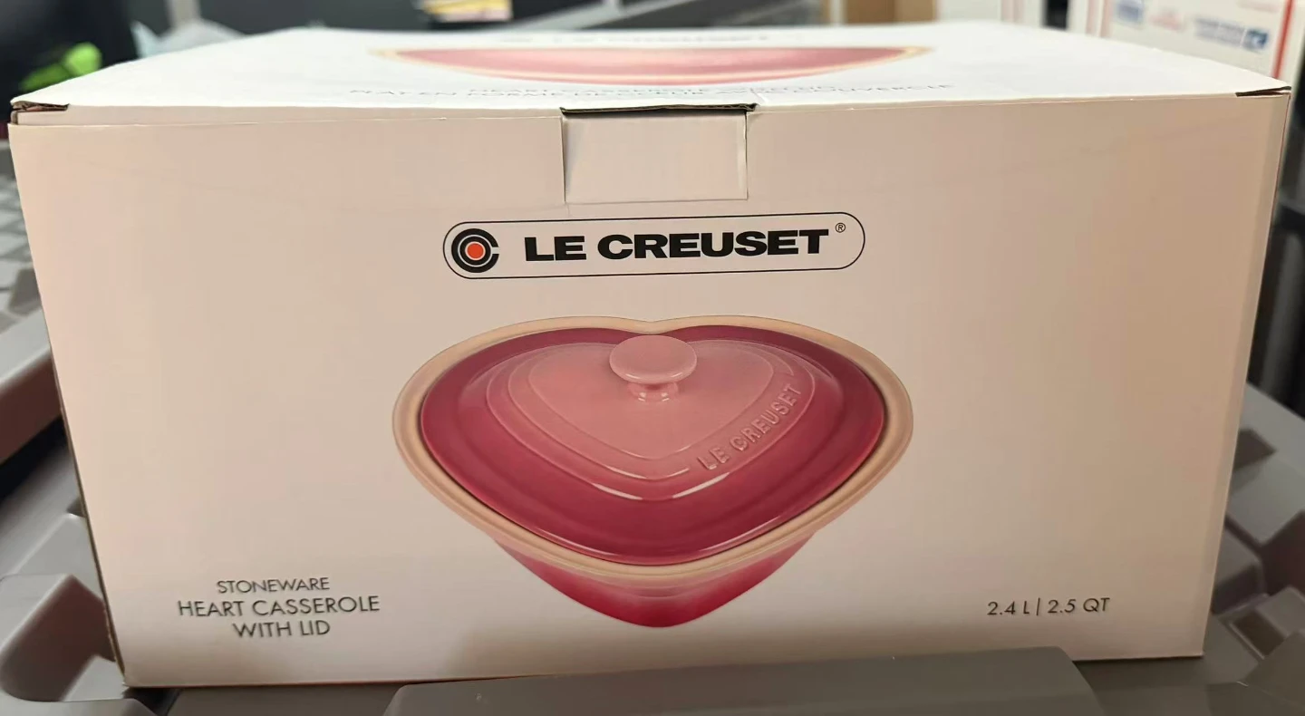 Le Creuset Heart Casserole with Lid Special Edition - photo 2
