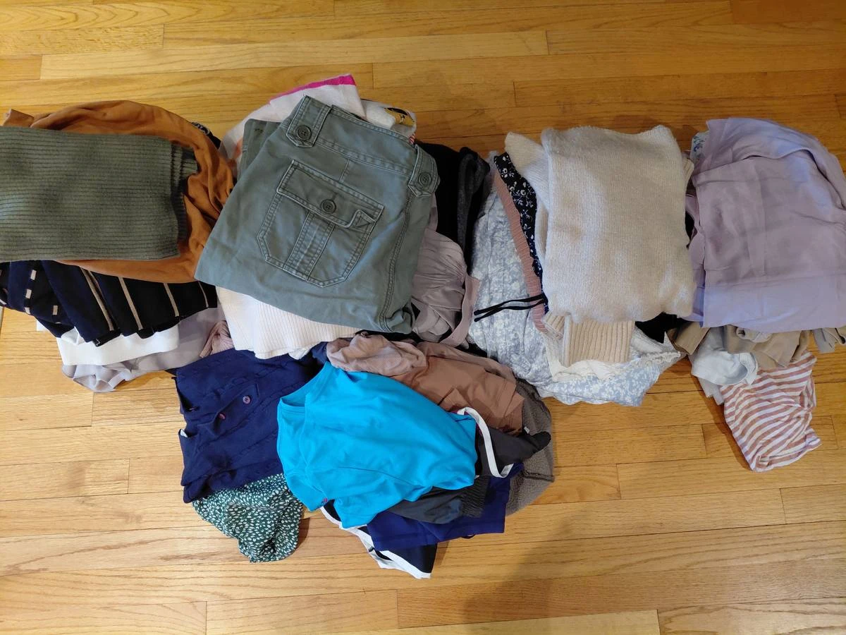 Bundle of Women's Clothing
