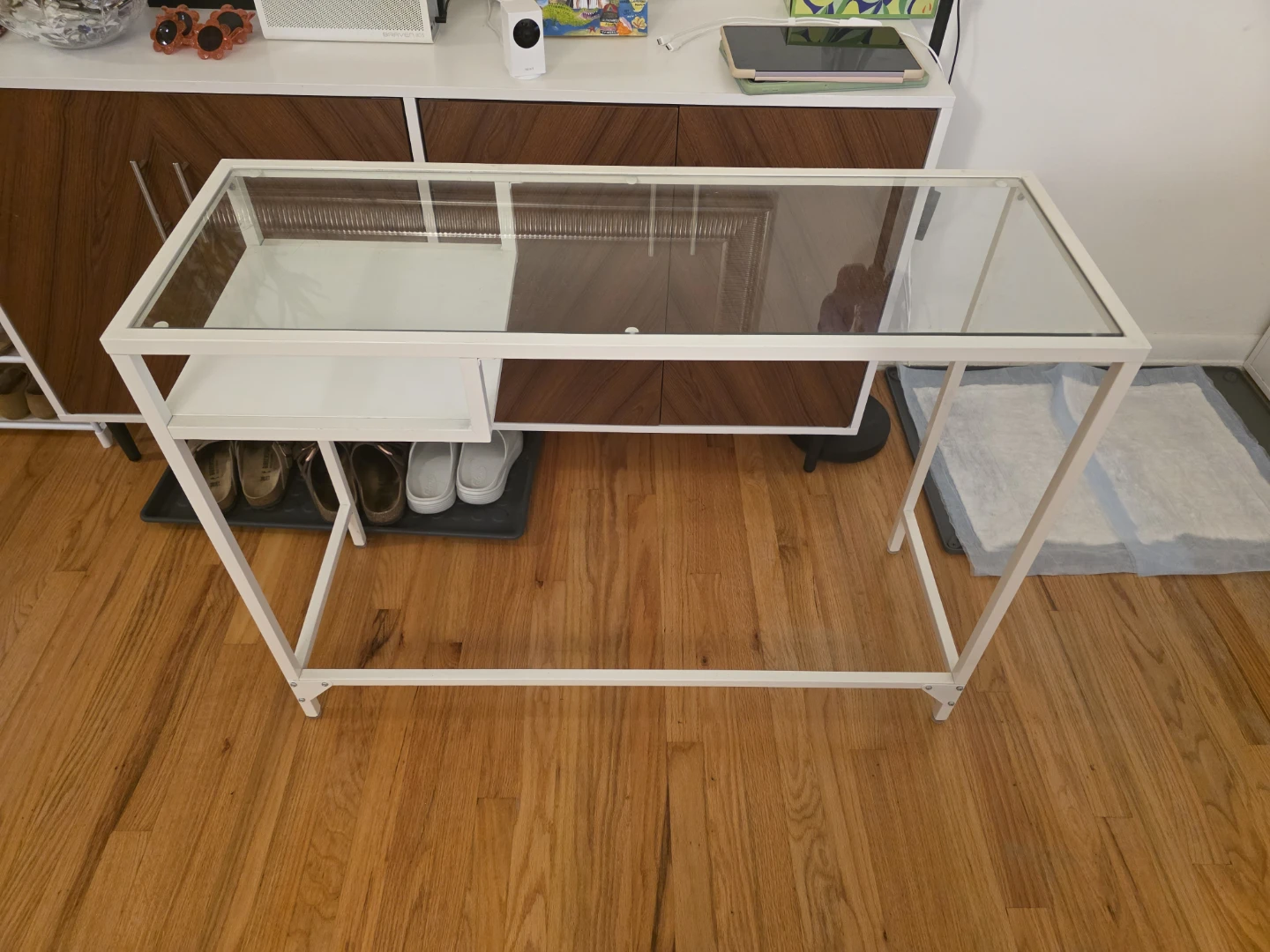 IKEA VITTSJÖ Laptop Desk