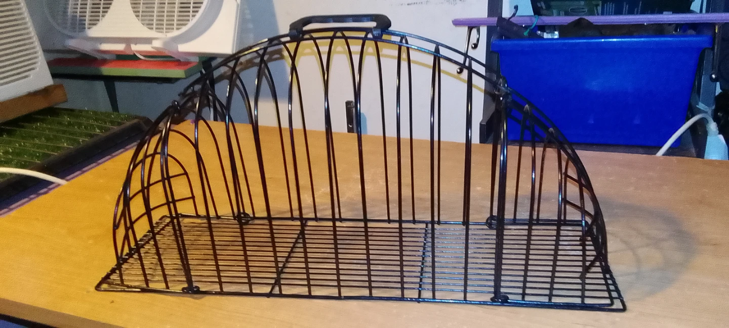Black Metal Wire cat carrier with Handle