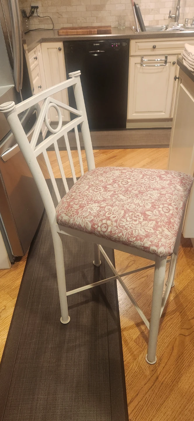 4 Counter/Bar stools