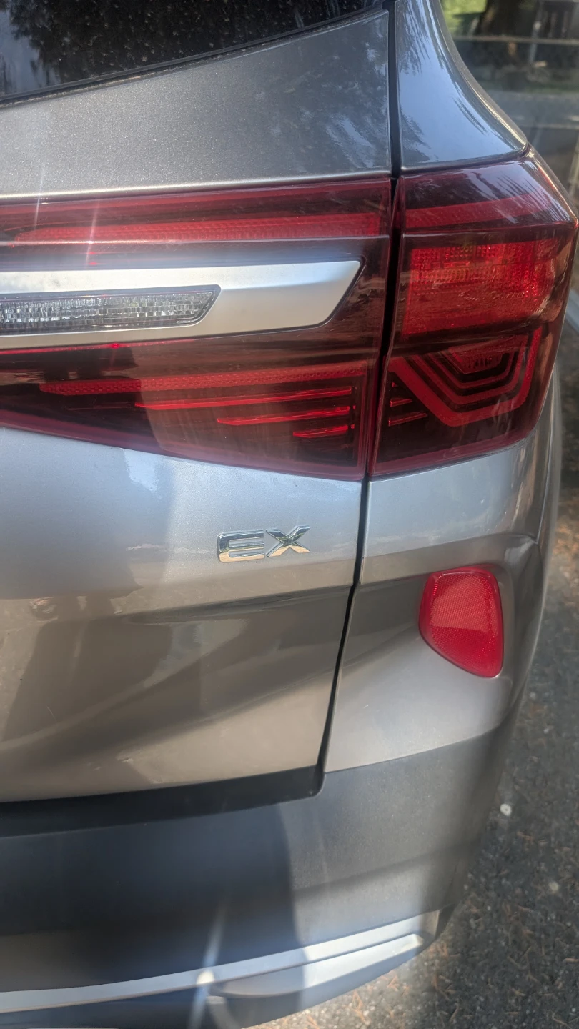 2021Kia Seltos EX AWD like new!!! No accidents - photo 3
