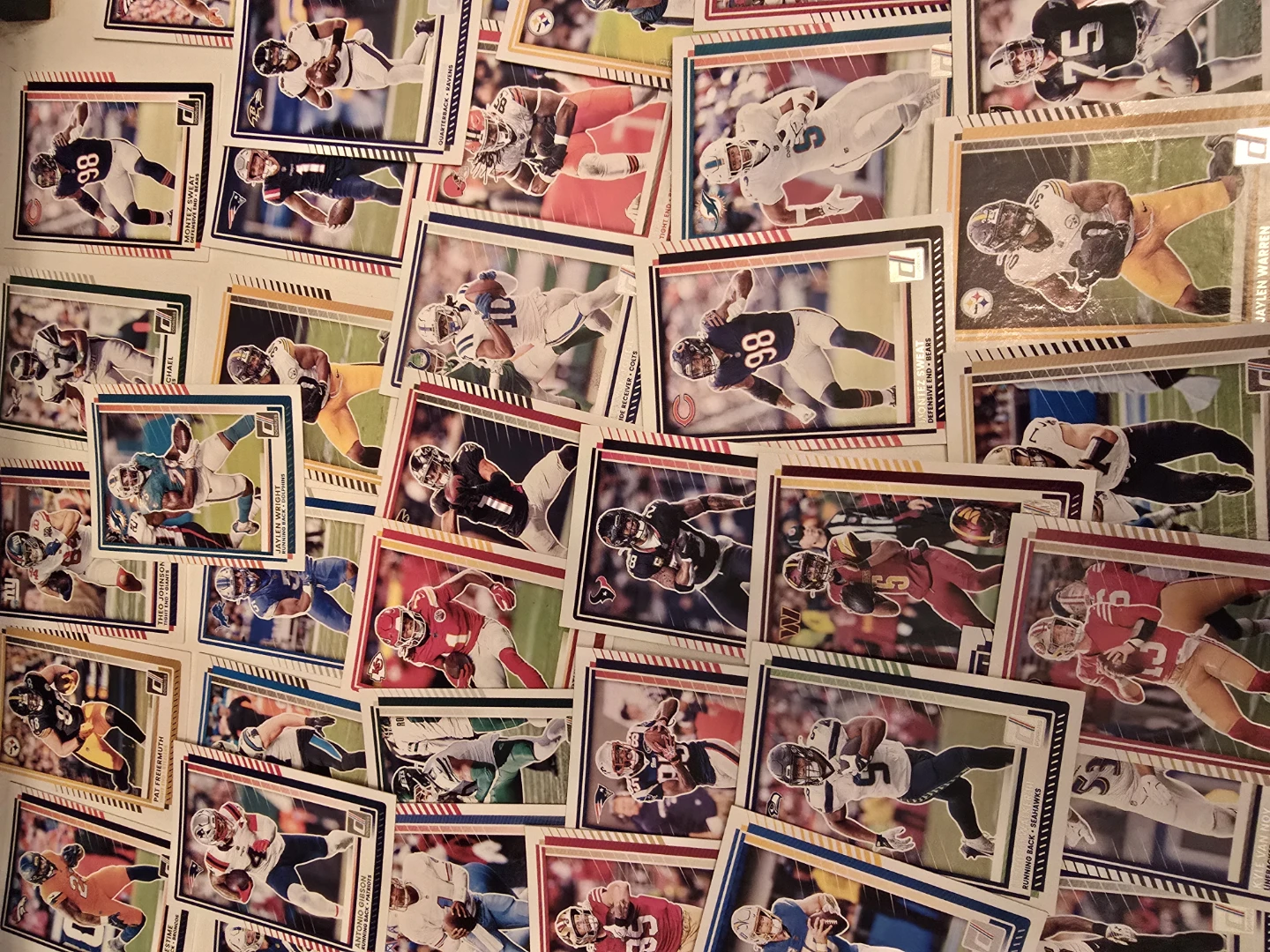 Collection of NFL Football Cards - photo 5