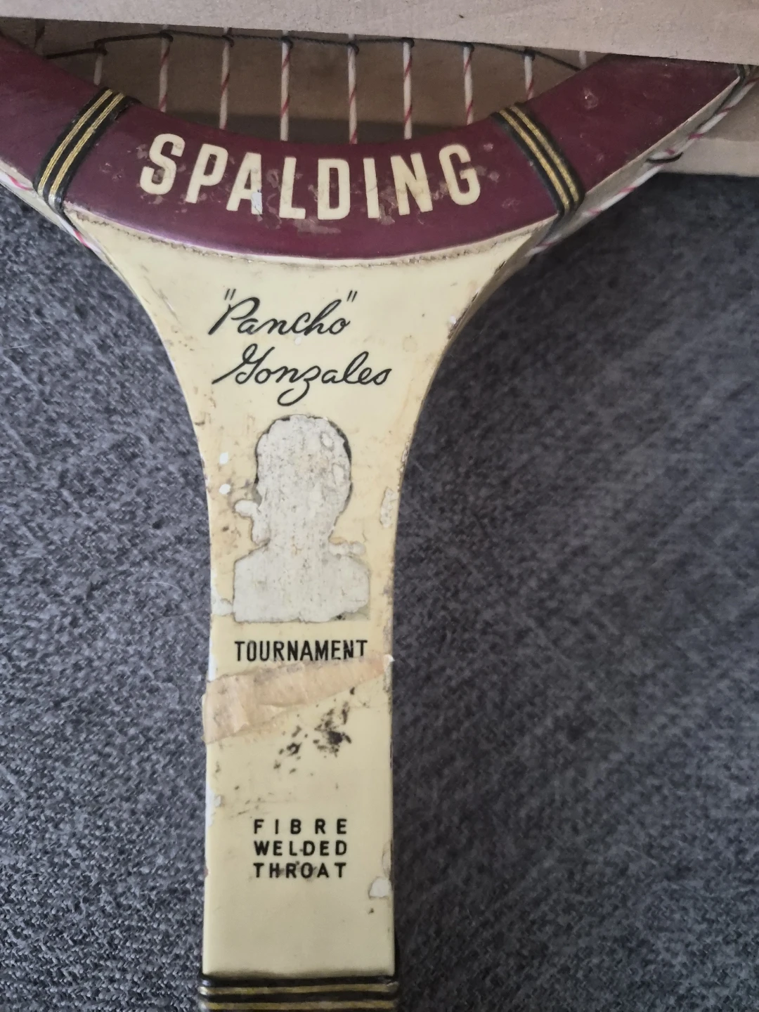 Vintage Spalding Pancho Gonzales Racket - photo 4