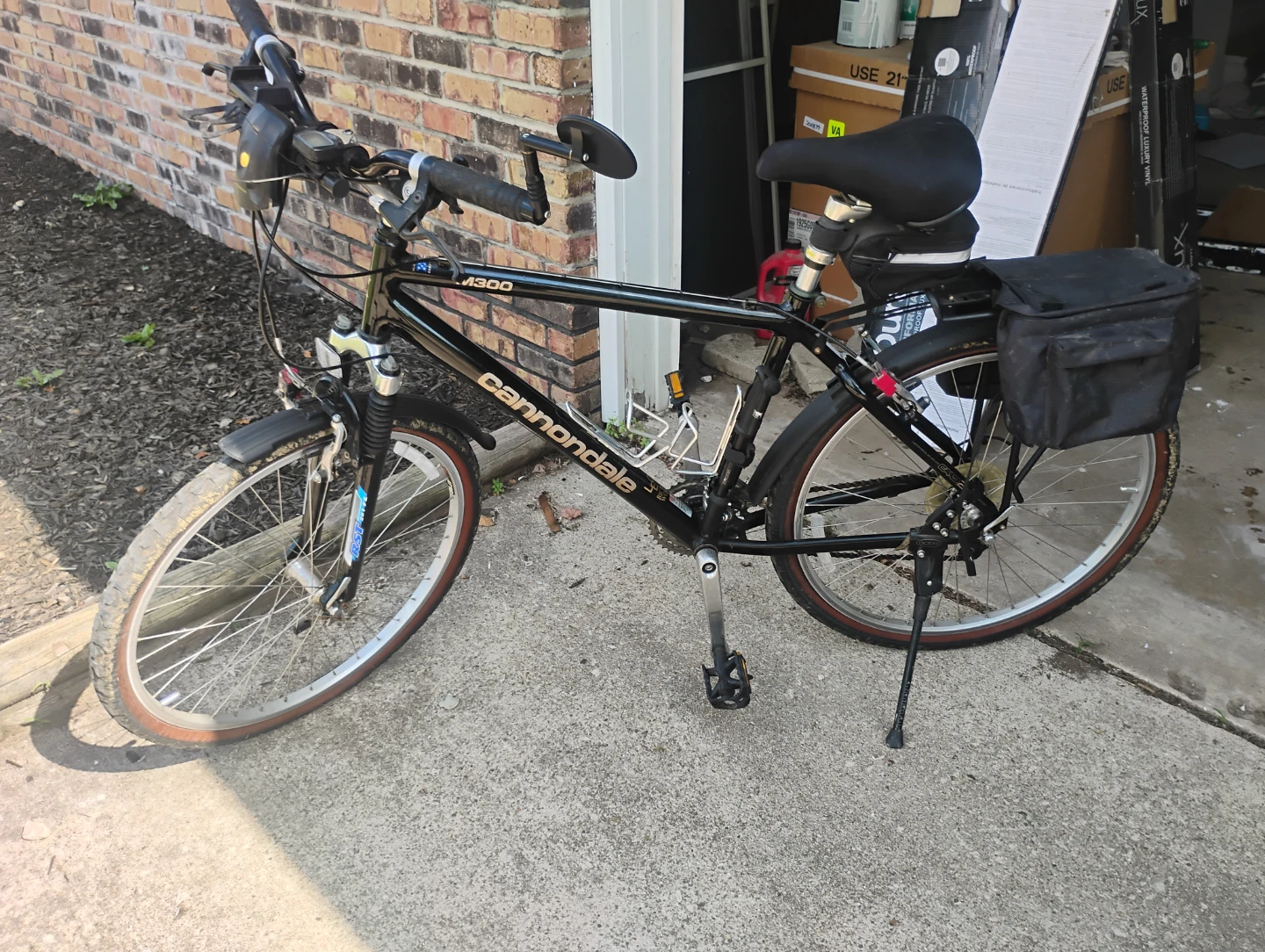 Cannondale M300 Mountain Bike - photo 4