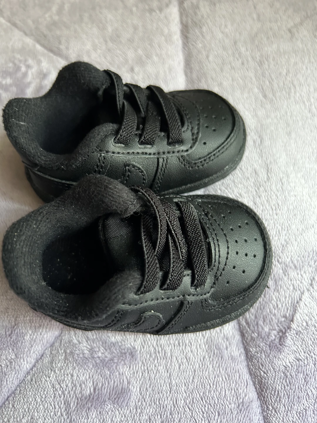 Nike Air Force  Shoes 1C - photo 2
