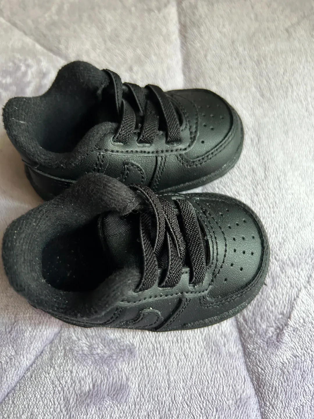 Nike Air Force  Shoes 1C - photo 2