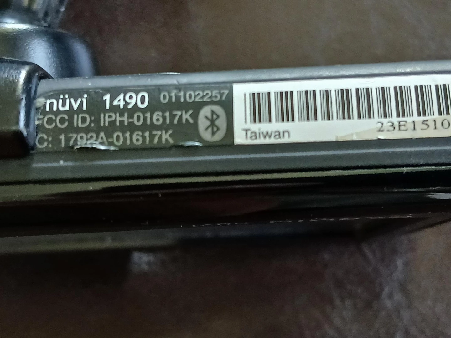 Garmin nüvi GPS with Car Charger & Mount. FIRM PRICE. - photo 3