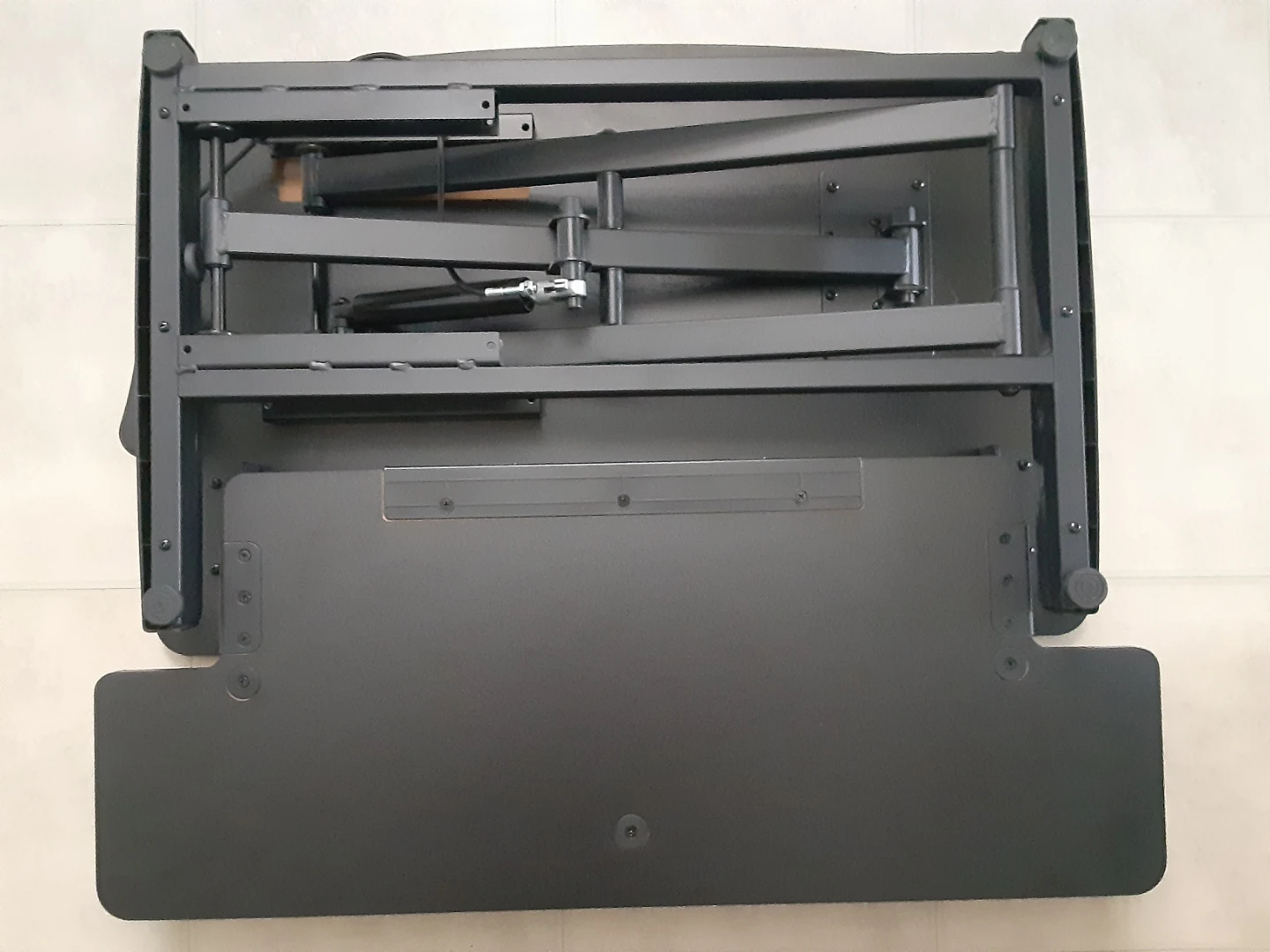 (-) Adjustable Standing Desk Converter (-) - photo 3