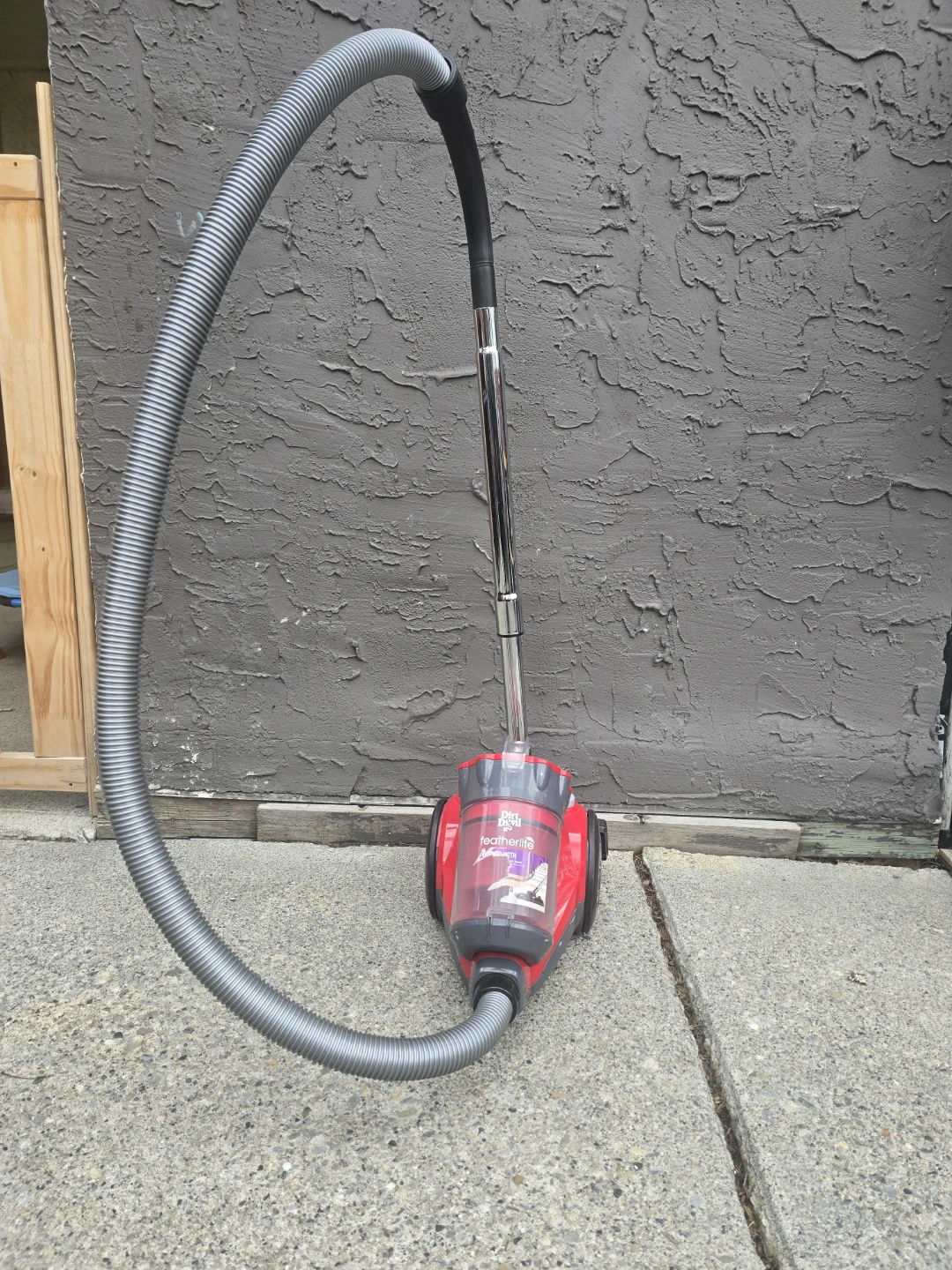 Dirt Devil Vacuum Cleaner
