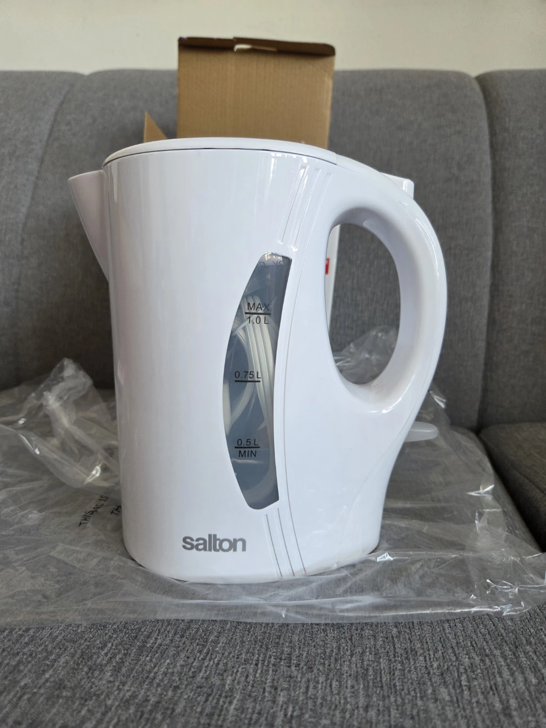 Brand new - Salton Electric Jug Kettle 1 Litre