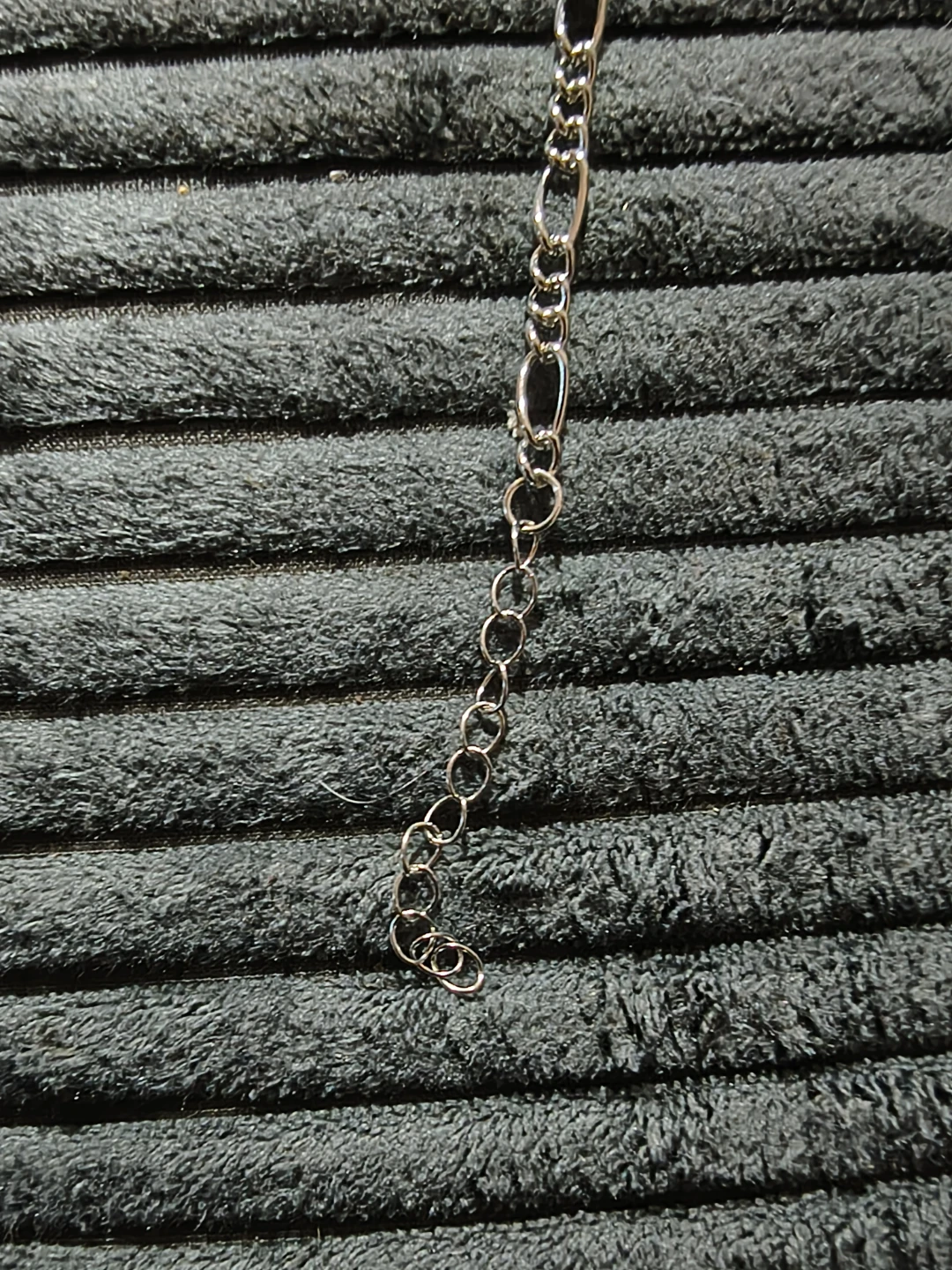 Silver-tone Figaro Chain Bracelet - photo 4