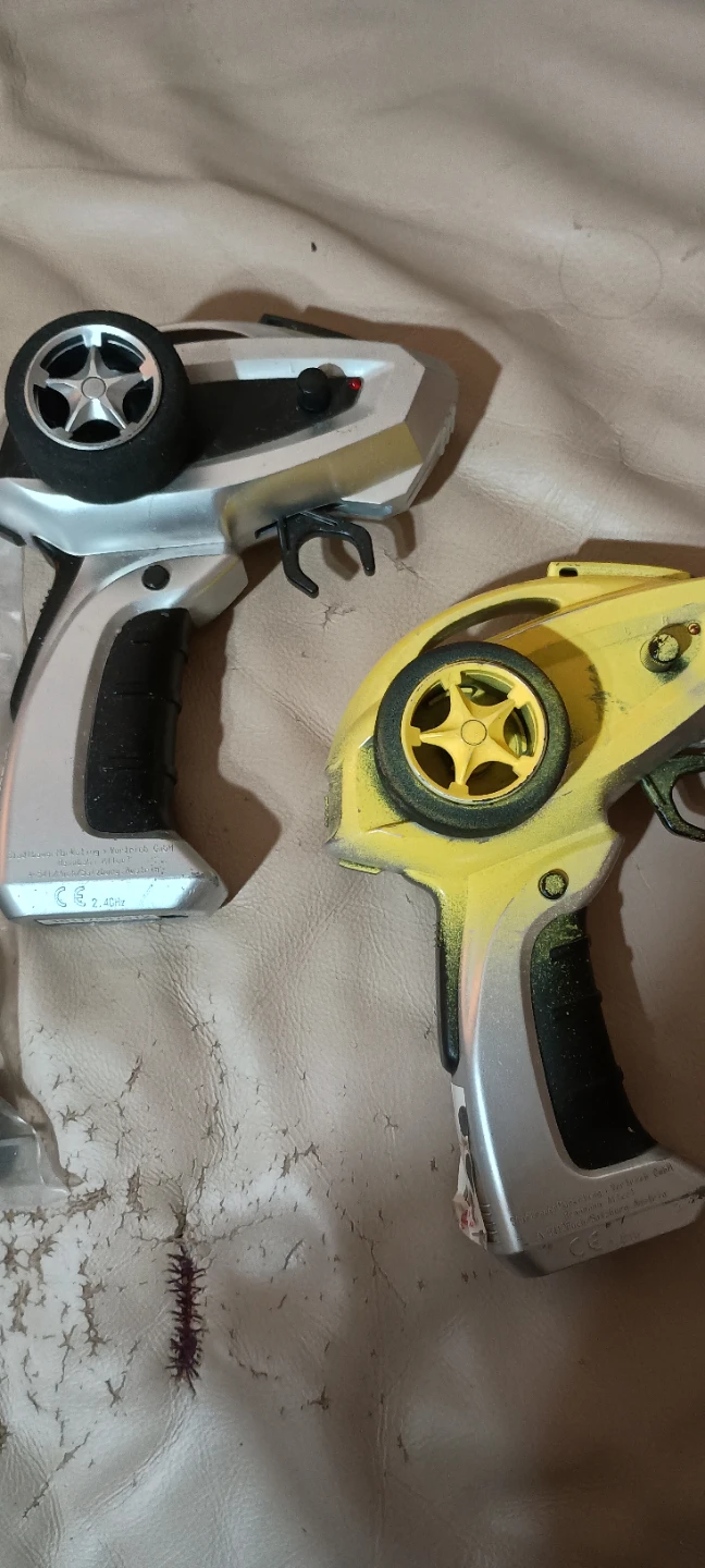 RC Car Remote Controls and Parts - photo 5