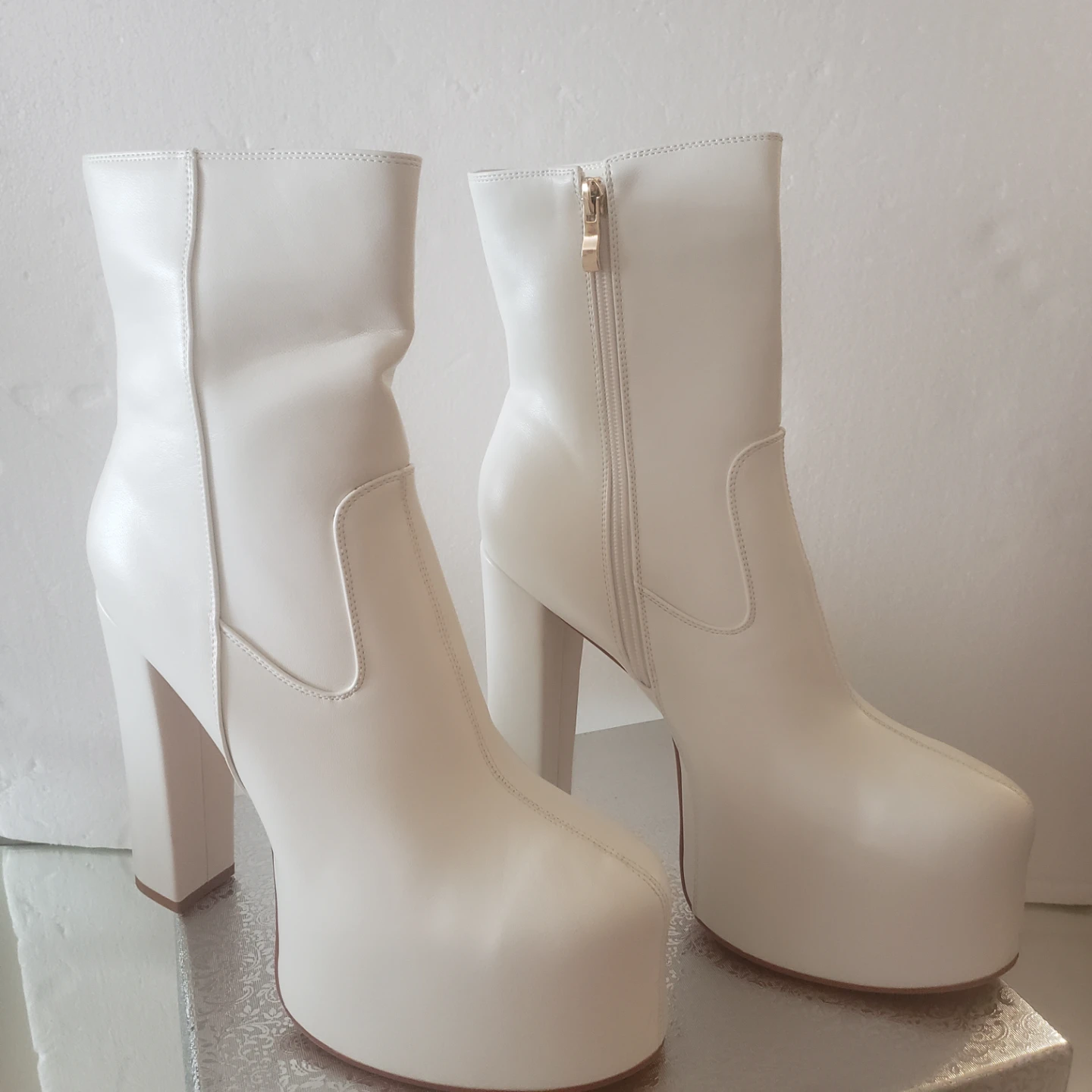 Brand new White Platform Chunky Heel Boots