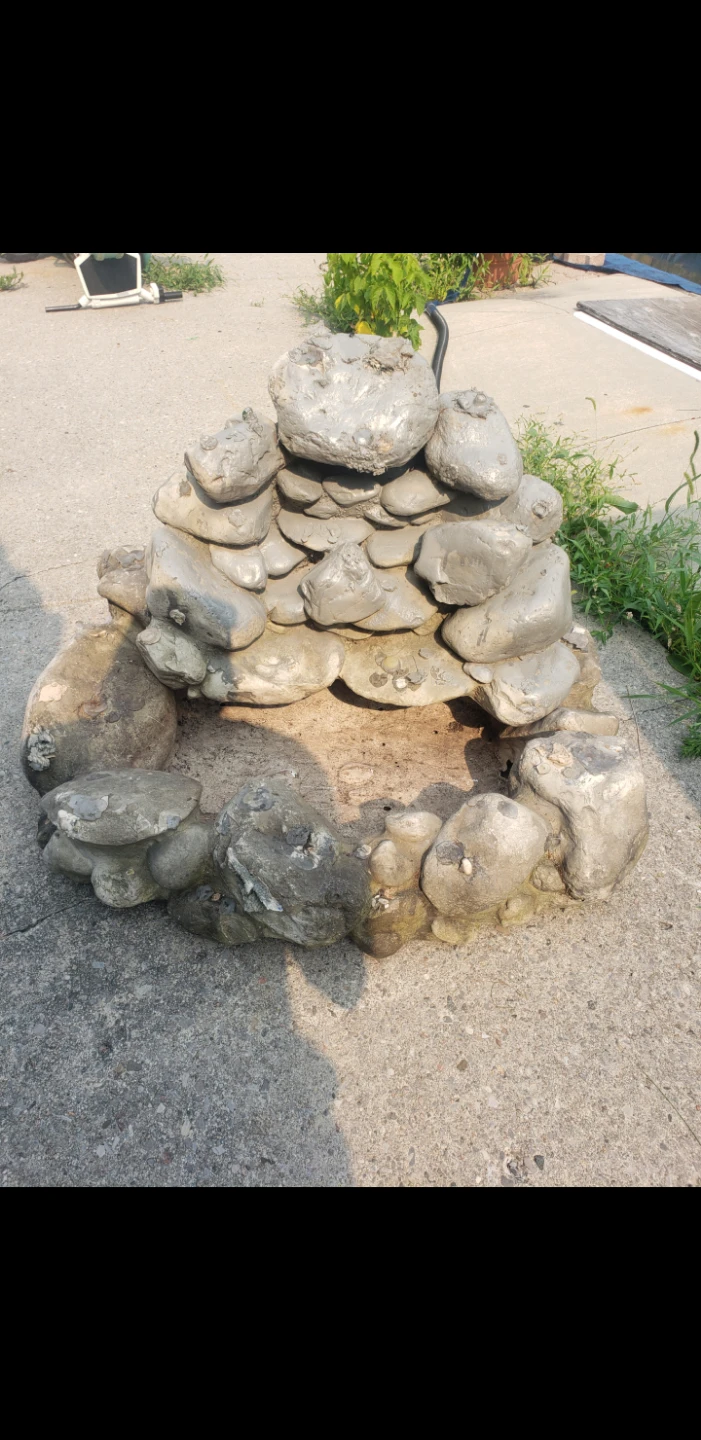 Concrete Garden Fountain Rock Feature