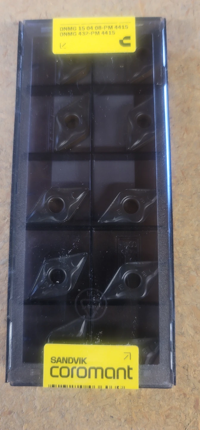 Sandvik Coromant T-Max P Inserts DNMG 15 04 08-PM 4415 (10Pack) - photo 2