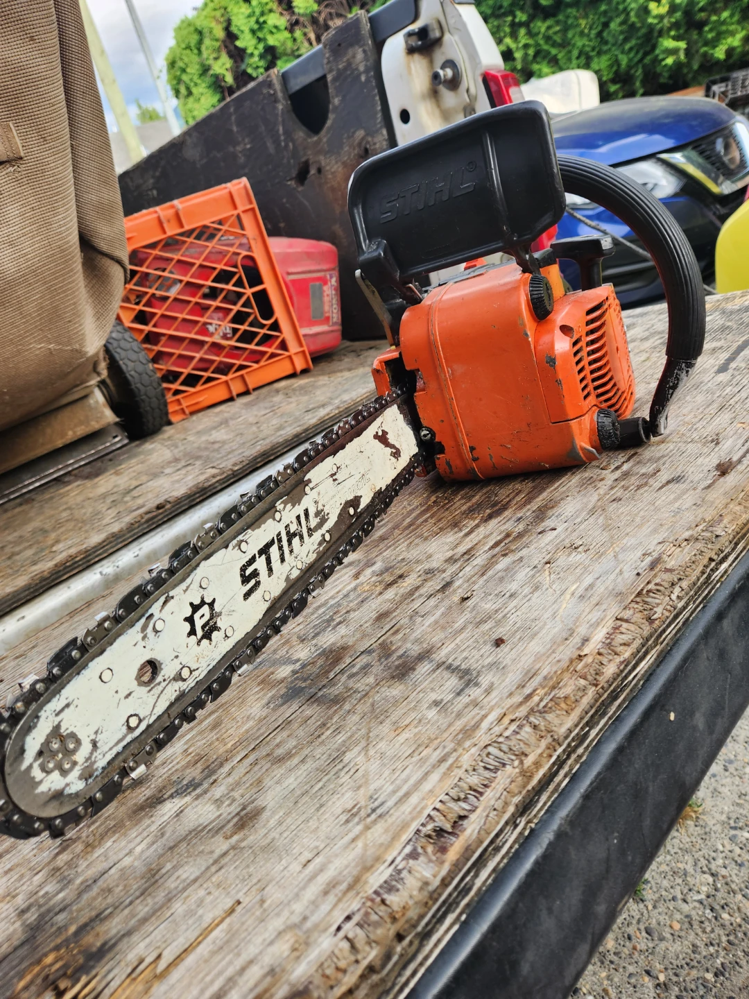 Stihl chainsaw - photo 3