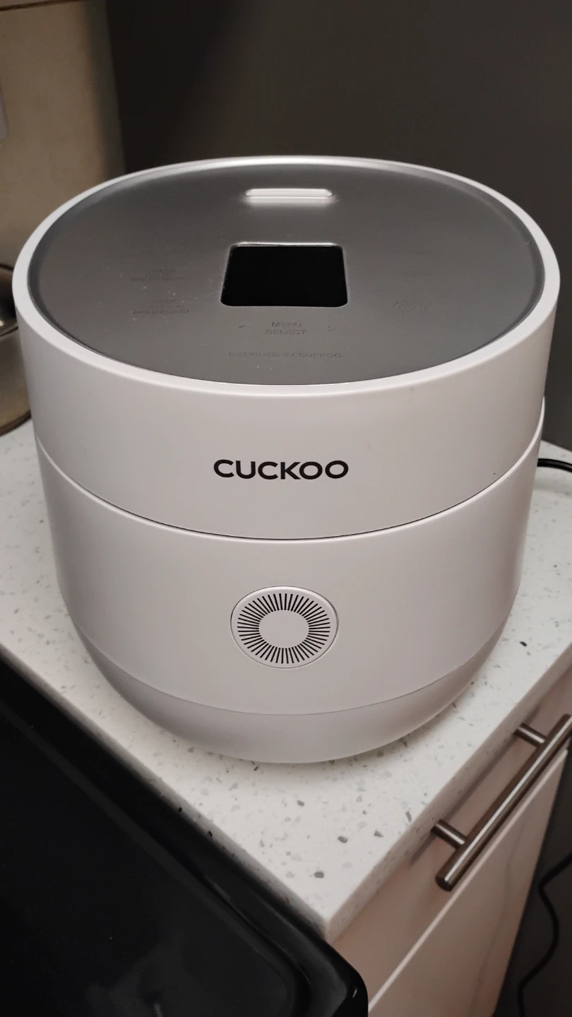 Cuckoo CR‑0675F 6‑Cup Multifunctional Rice Cooker & Warmer