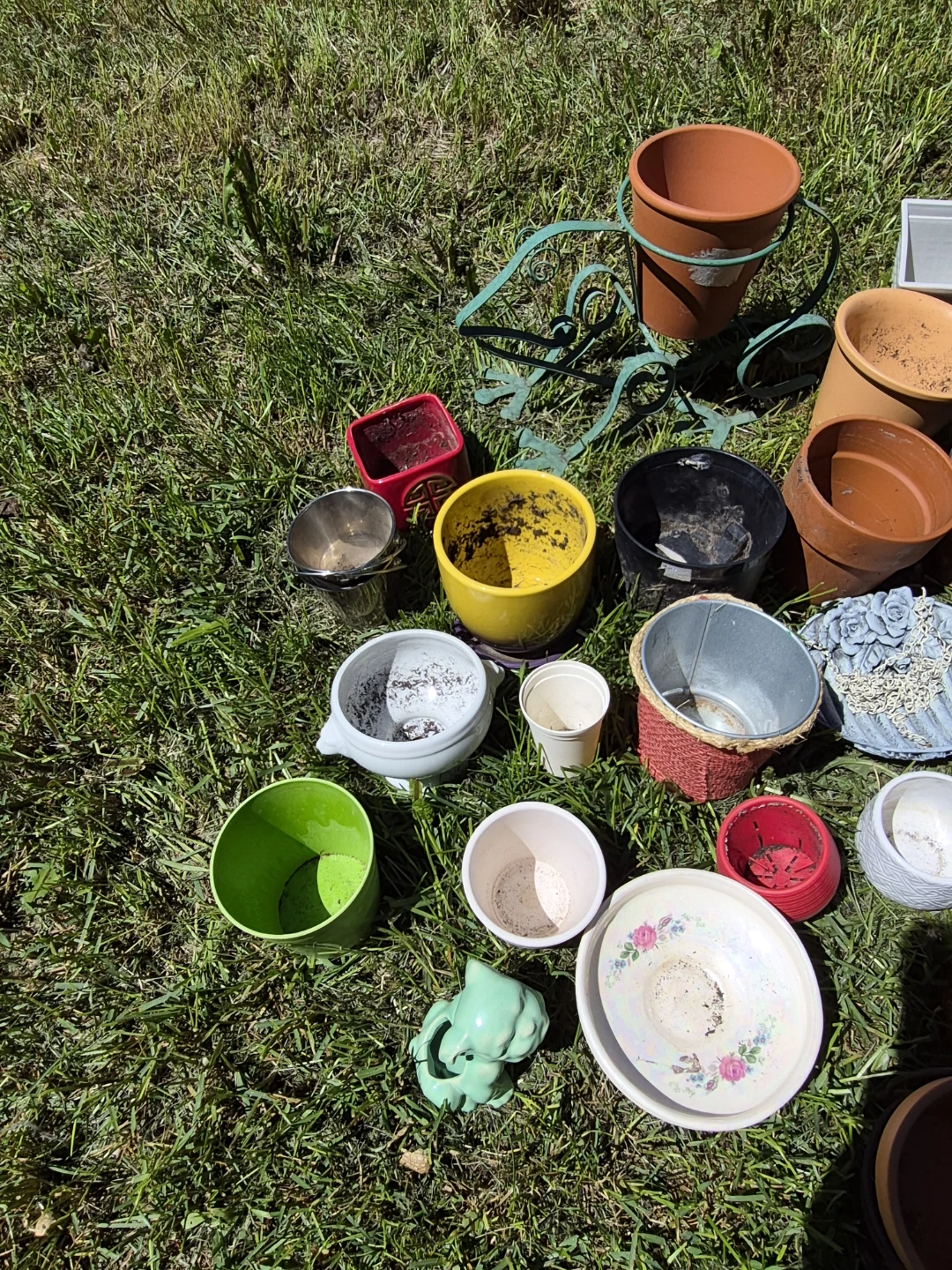Lot Of Plant Pots - photo 2