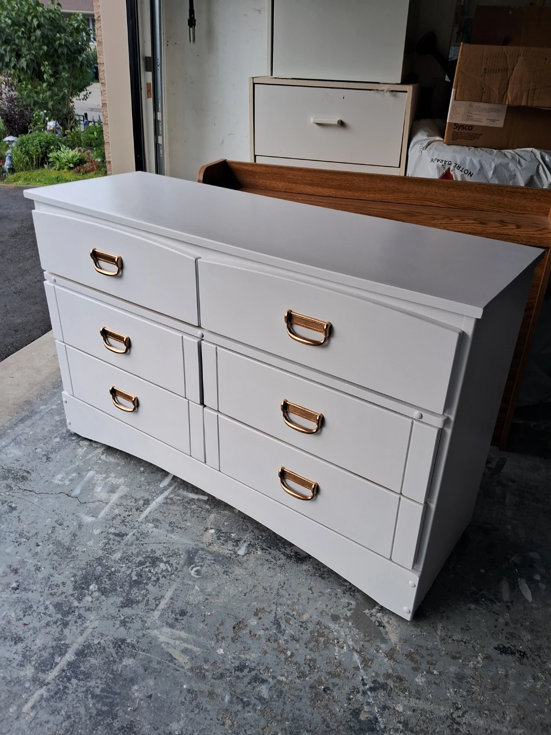 White Six-Drawer Dresser - photo 4