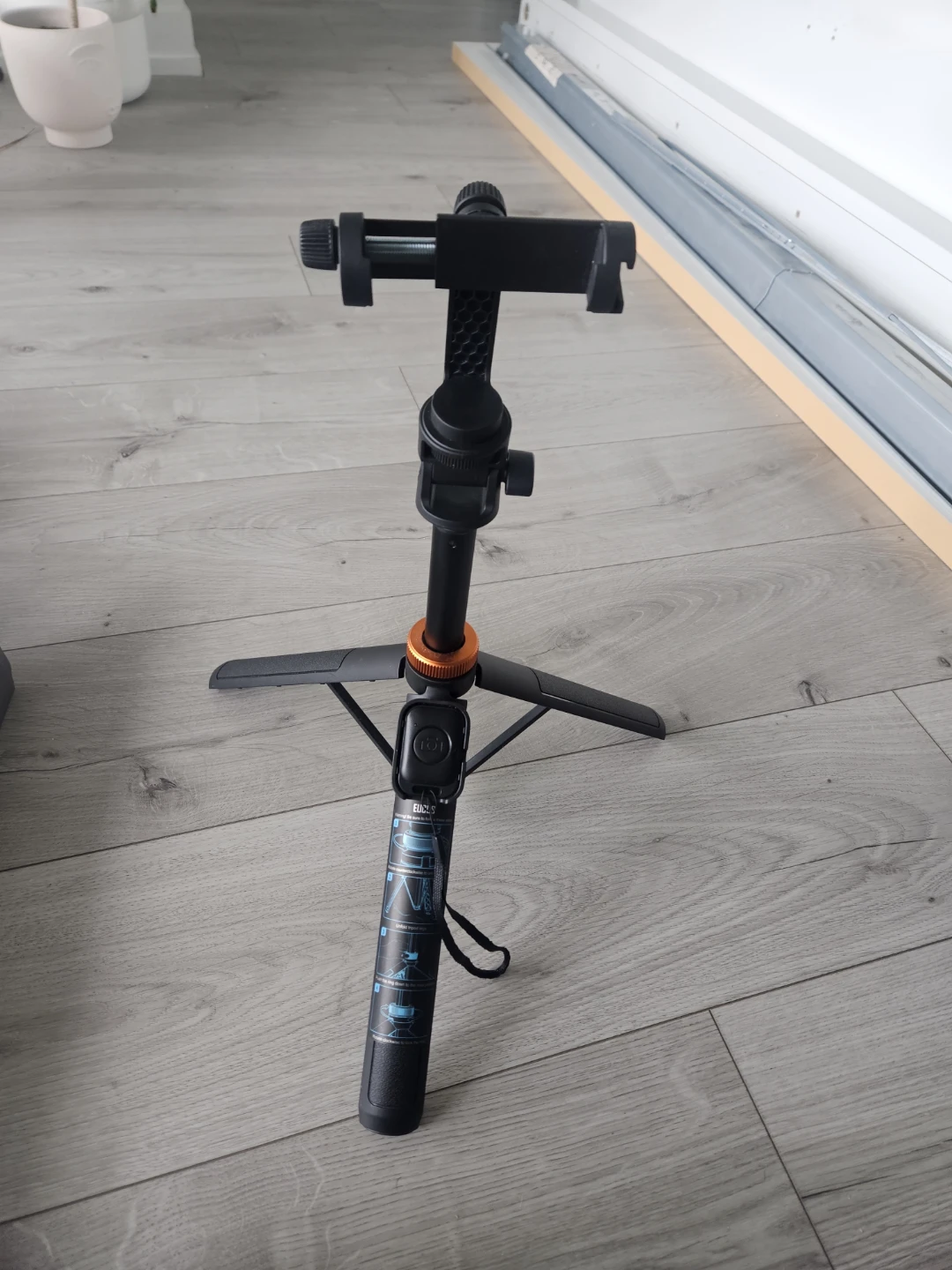 EUCOS Selfie Stick Tripod