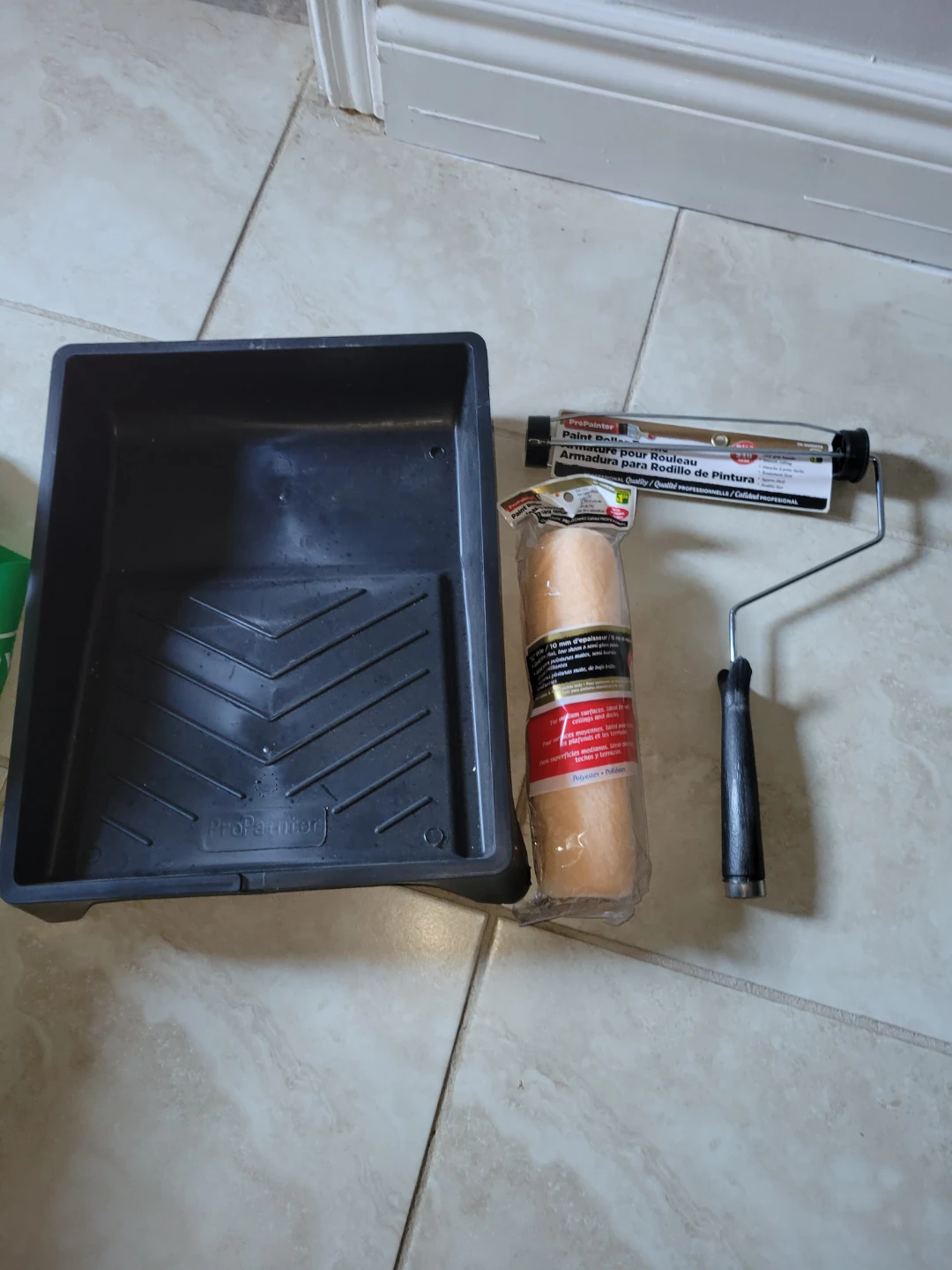 Paint Roller and Tray Set