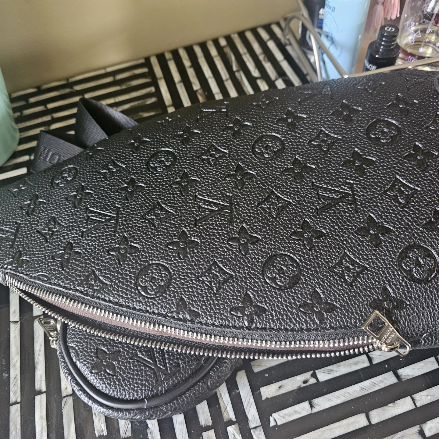 Louis Vuitton Black Monogram Sling Bag with Pouch - photo 3
