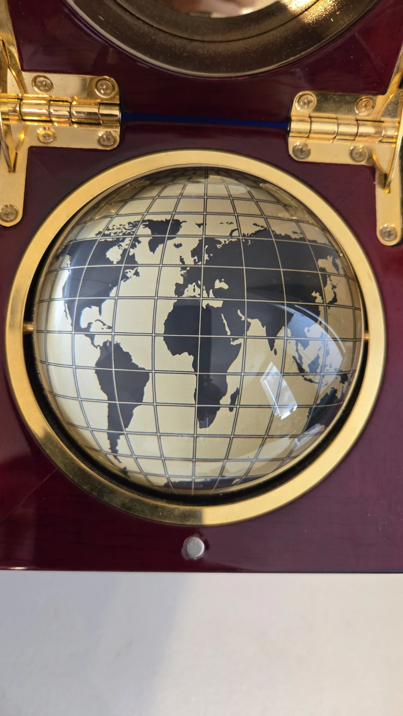 Vintage Danbury Desk Analog Clock Ball & Globe Wood Case 4.5 x 4 - photo 4