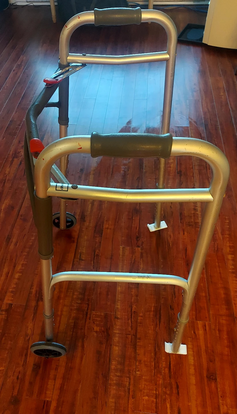 Walker with Wheels - photo 3