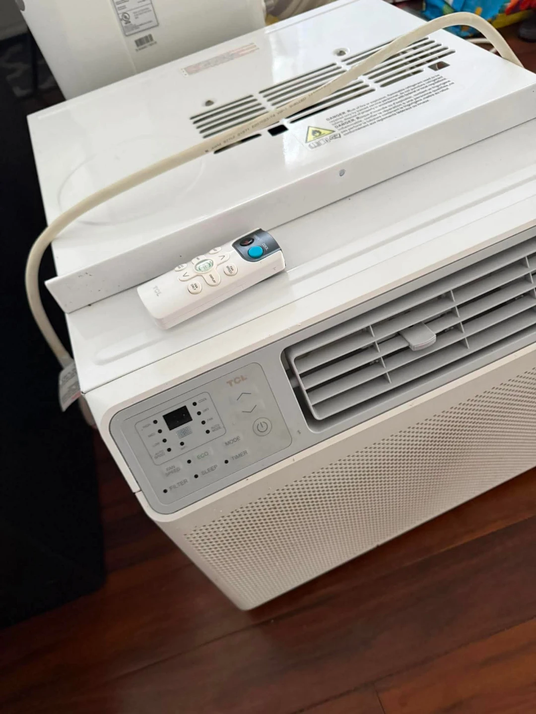 TCL Window Air Conditioner with Remote - photo 4