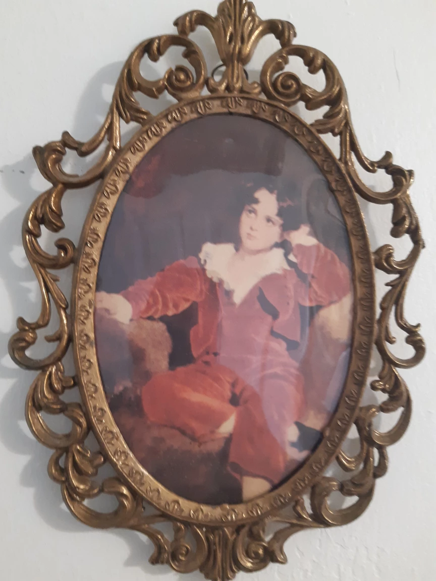 Vintage Oval Wall Art with Ornate Frame - Set of 2 - photo 3